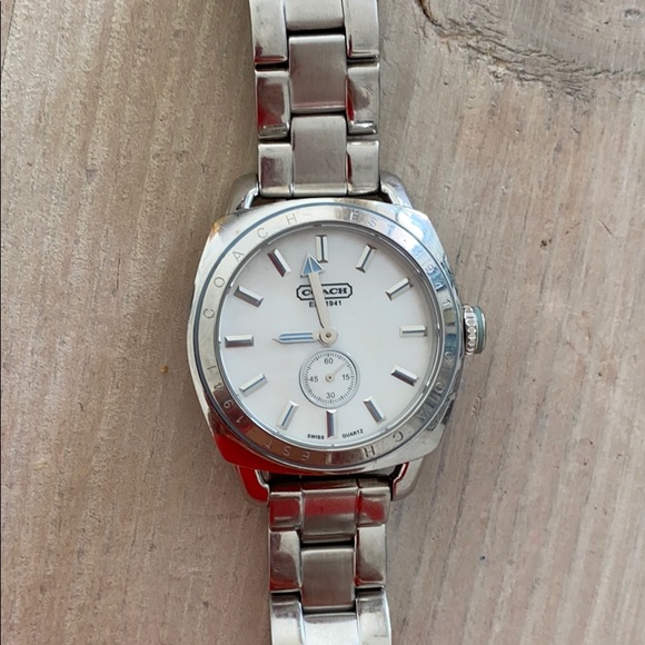 Coach Watch - Picture 2 of 4